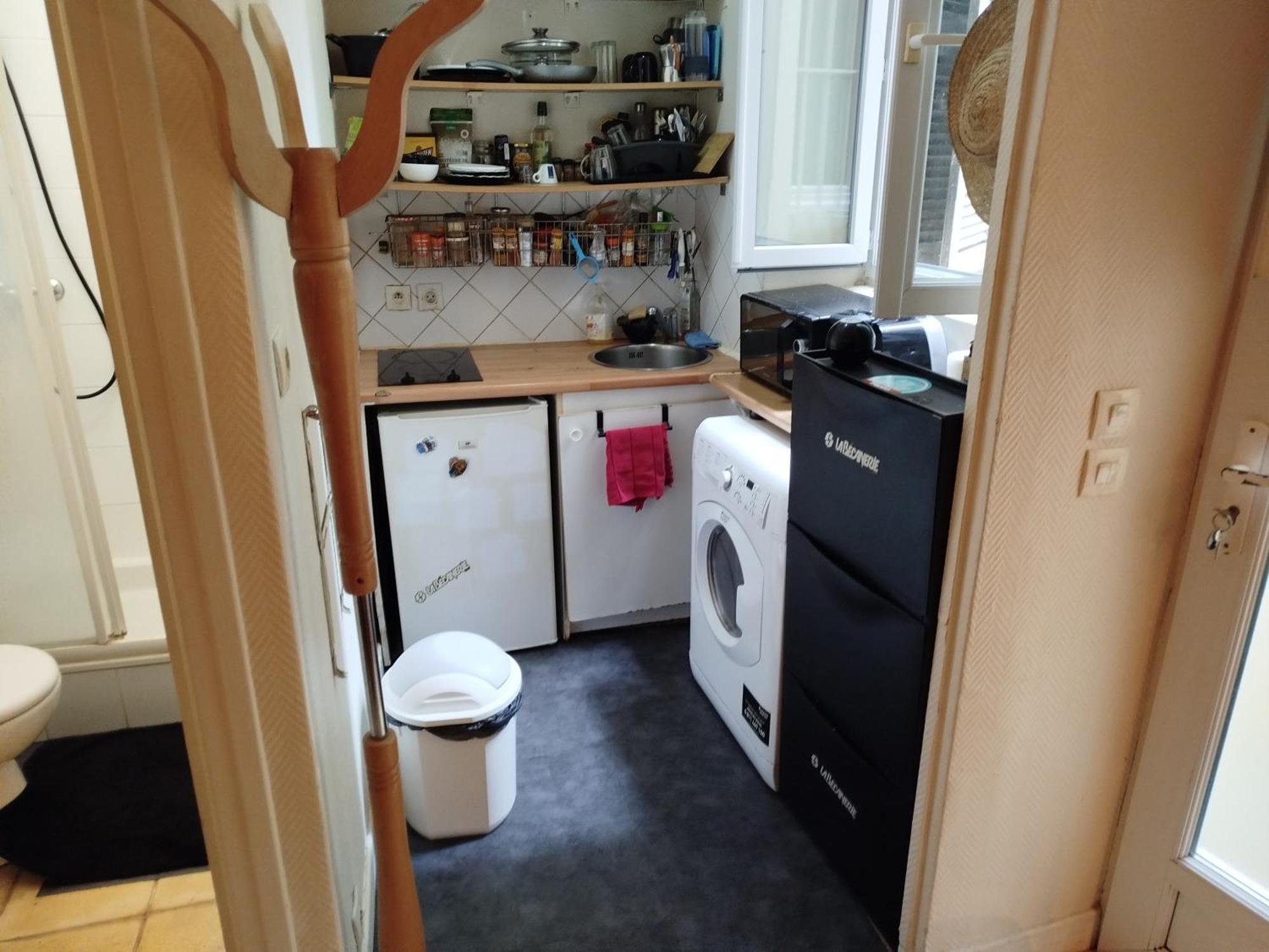 Studio Sympa Meuble Et Equipe Paris Nation. Екстер'єр фото